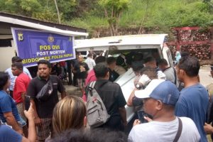 Keluarga Korban Banjir Bandang Sentani Papua Berdatangan ke RS Bhayangkara, Korban Bertambah Jadi 52