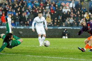 Tertinggal Dua Gol, Manchester City Comeback dan Kalahkan Swansea 3-2