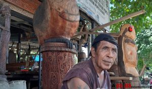 Feature (2) Seniman Papua Barat Elly Krey : Jangan Sampai Budaya Kita Hilang