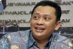 DPR: Masyarakat Jangan Terpancing Wacana “People Power”