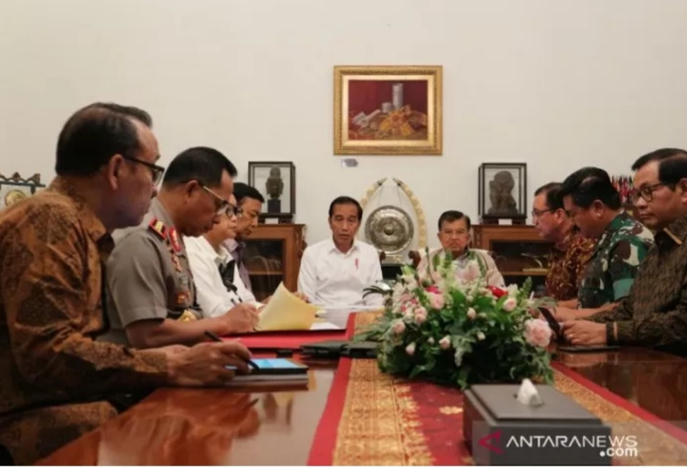 Presiden Joko Widodo memimpin