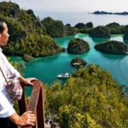 Ketika Jokowi dan KH Ma’ruf Amin Menikmati Indahnya Raja Ampat Papua Barat