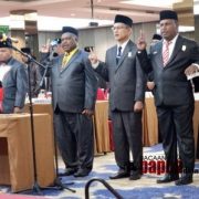 Usai Disumpah Pimpinan DPR Papua Barat Resmi Emban Amanah 2019-2024