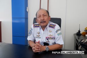 Stabilizer Horizontal Pesawat Batik Air Ditabrak Tangga, Tiga Hari  Diperbaiki di Bandara Rendani Manokwari