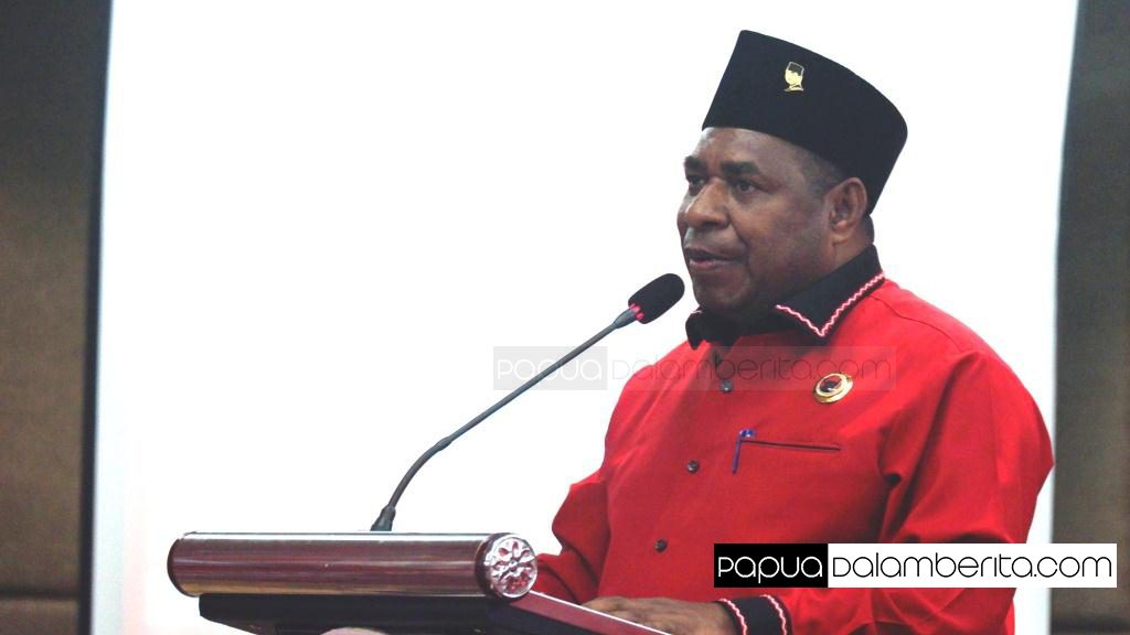 Demas Mandacan Bakar Semangat Kader PDI Perjuangan Papua Barat Menuju Pilkada 2020