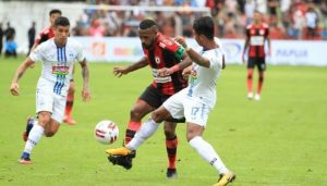 Persipura Kalahkan PSIS Semarang 2-0