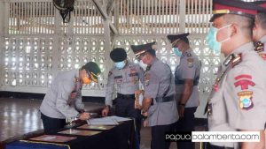 Kapolres Manokwari Pimpin Sertijab Pejabat Utama, Winarto LO Polres Maybrat, Sunarko Jabat Kapolsek Kota Manokwari