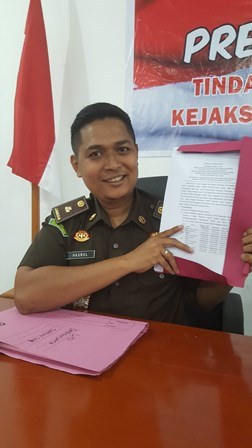 Diduga Korupsi, Mantan Anggota DPRD Fakfak Masuk DPO Kejari Fakfak, Dua Perkara Tahap P.21