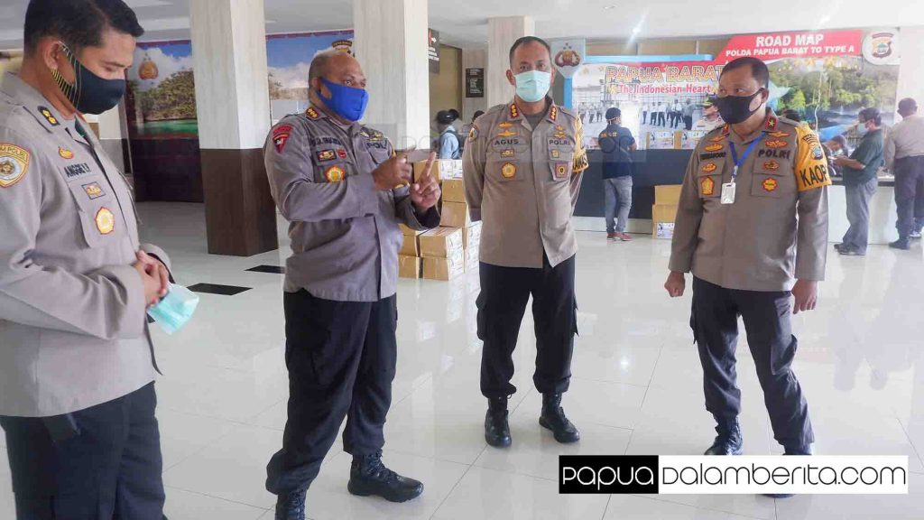 Kaget Ada Oknum Polisi Bawa Miras, Kapolda Papua Barat Janji Akan Tindak