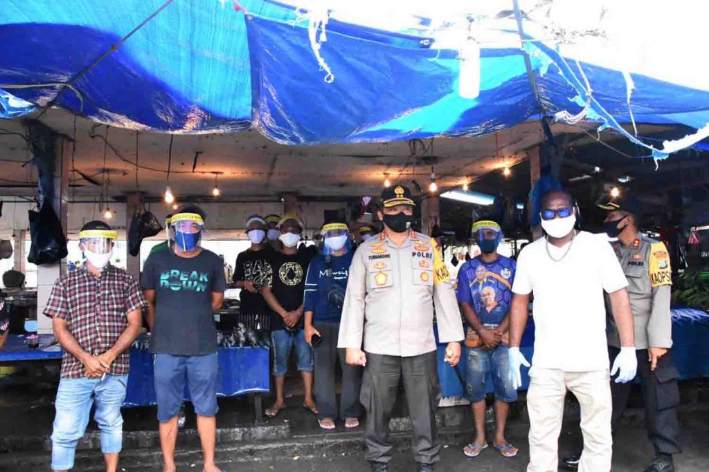 Video Kapolda Papua Barat Kunjugi Pasar Ikan Sanggeng Manokwari