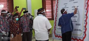 Dua Paslon KADA Teluk Bintuni Deklarasi Kampanye Damai dan Teken Pakta Integritas