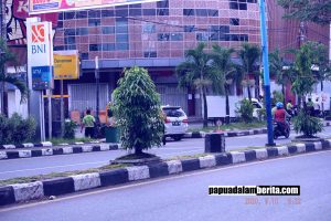 Yang Corona Diisolasi, Sabtu Hadi Supermarket Kembali Beroperasi