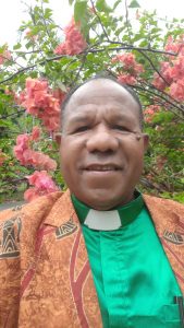 Pendeta Albert Yoku, STh: Gereja Sudah Terlibat dan harus Dukung Otsus