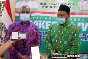 Gubernur Ajak Bangun Kualitas Iman Umat untuk Kedamaian Papua Barat