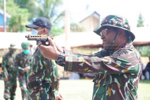 Kajasdam, Assintel Kodam dan Dir Lantas Polda Juara Lomba Menembak HUT Brimob