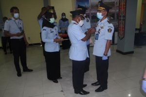 Anthonius Ayorbaba Lantik Pejabat Kemenkumham Papua Barat Secara Virtual