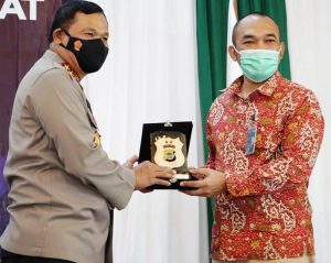 Menuju Polri Presisi, Kapolda Papua Barat Pimpin Pelatihan Pelayanan Prima Satuan Kerja