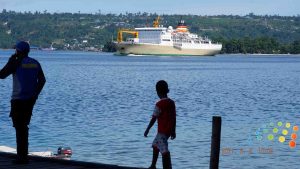KM Gunug Dempo Saat Meninggalkan Pelabuhan Manokwari