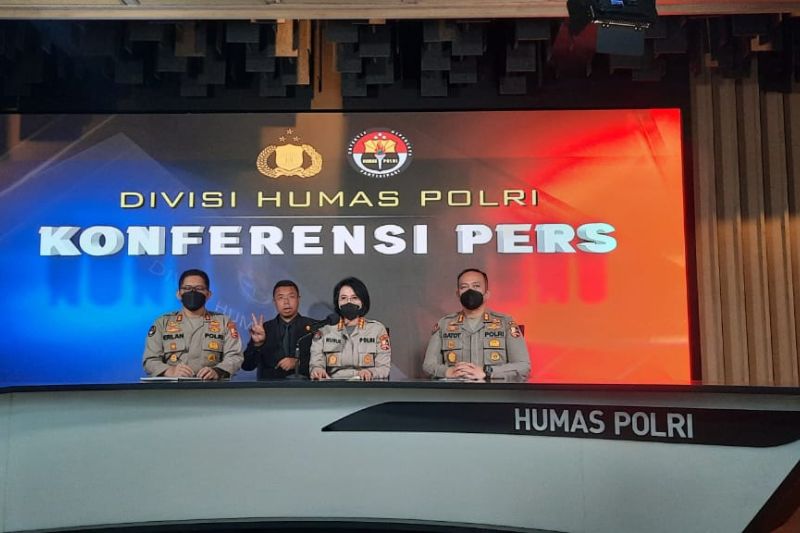 Mabes Polri Mutasi 24 Personel Ke Pelayanan Markas - Papuadalamberita.com