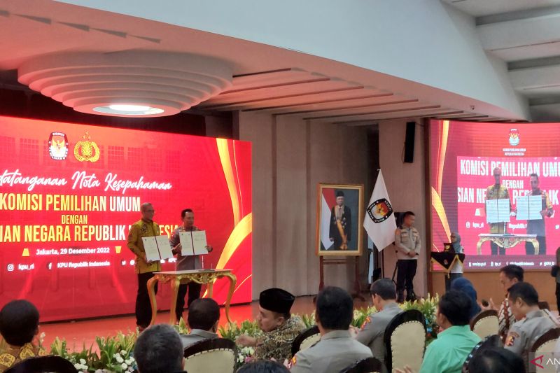 KPU-Polri Teken Kerjasama Untuk Penyelenggaraan Pemilu Aman