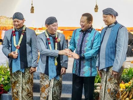 Ketua MPR RI Bamsoet Apresiasi Pagelaran Wayang Kulit ‘Wahyu Makutharama’ Sinergitas TNI-Polri