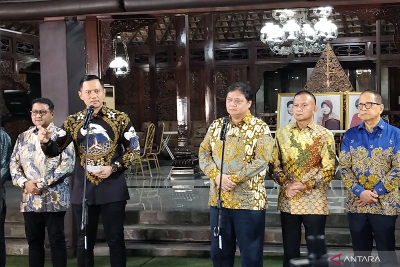 Demokrat-Golkar Saling Buka Peluang Jalan Bersama di Pemilu 2024