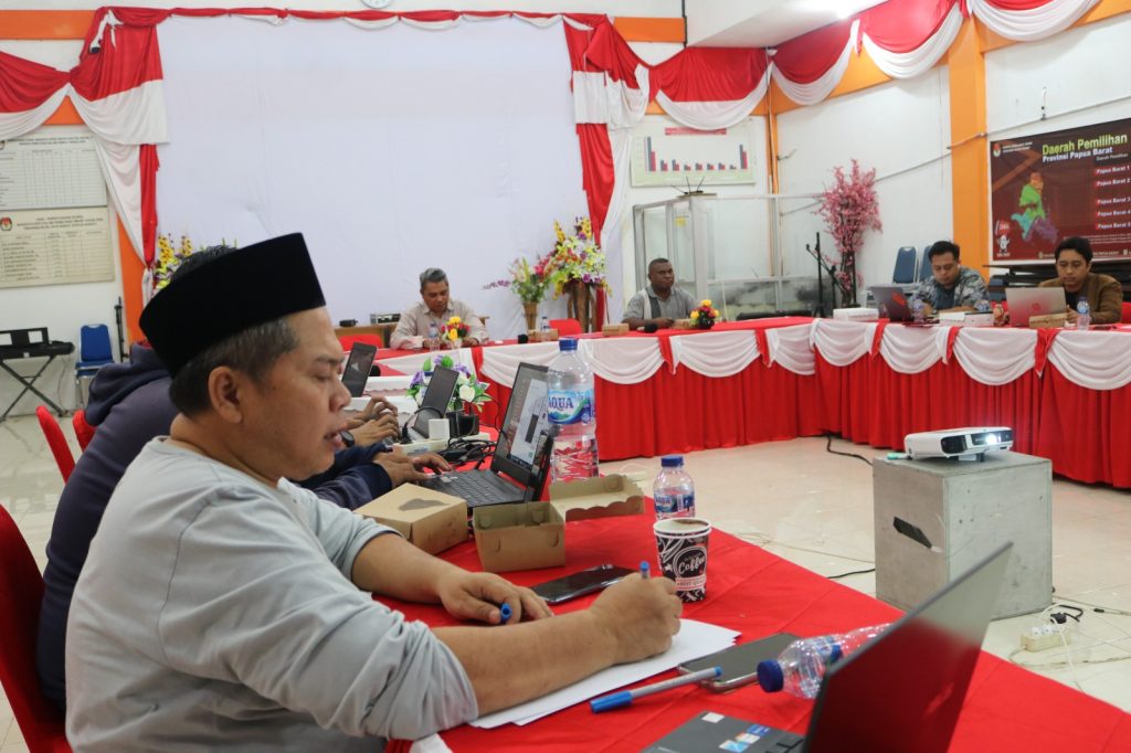 KPU Papua Barat Merilis Ada 16 Bacaleg Berstatus TMS Tersebar di Empat Parpol