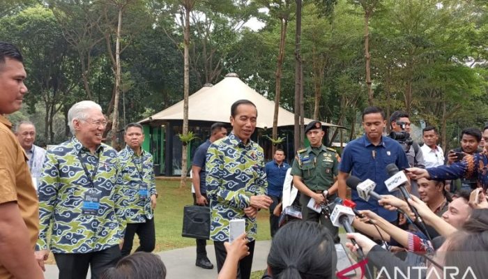 Presiden Jokowi Rombak Kabinet Pekan Ini