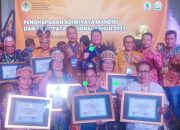 Lima Sekolah di Kabupaten Jayapura Terima Adiwiyata Nasional 2023
