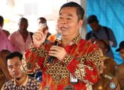 Jemput Bola di Kabupaten Sorong, Dirjen Teguh : Dukcapil Layani Masyarakat Seumur Hidup