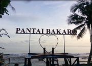 PANTAI BAKARO