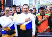 Kapolri Hadiri CFD Bhayangkara Sport Day, Sapa Warga di Bundaran HI