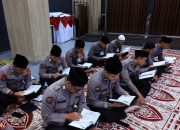 Puncak Peringatan Hari Bhayangkara, Divisi Humas Gelar Khatam Qur’an 79 Kali