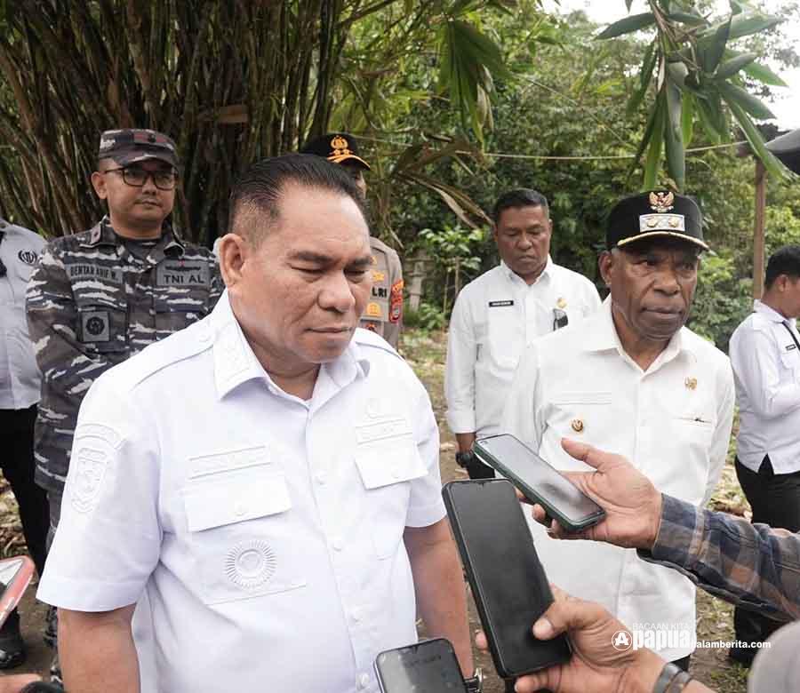 Bupati Fakfak