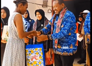 Wagub Papua Barat Daya Hadiri Pemeriksaan Kesehatan Gratis dan Bagikan Makanan Bergizi di Yeflio
