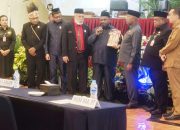 Gubernur Dominggus Serahkan KUA-PPAS Perubahan