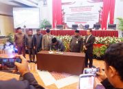 DPR Papua Barat Setujui dan Tetapkan Raperda Pertanggungjawaban APBD 2025