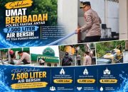 Sentuhan Humanis di Tengah Kekeringan, Polres Fakfak Salurkan Air Bersih untuk 3 Rumah Ibadah
