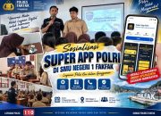 Polres Fakfak Kenalkan Fitur Super App Polri ke Puluhan Pelajar SMU Negeri 1