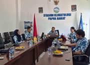 BMKG Prediksi Musim Hujan Papua Barat Mulai Oktober 2026, Warga Diminta Waspada