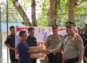 HUT Humas Polri, Polresta Manokwari Bagikan Sembako