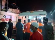 Evakuasi Selesai, 11 Penumpang dan Jenazah Korban Speedboat Pemkab Fakfak Tiba di Kokas