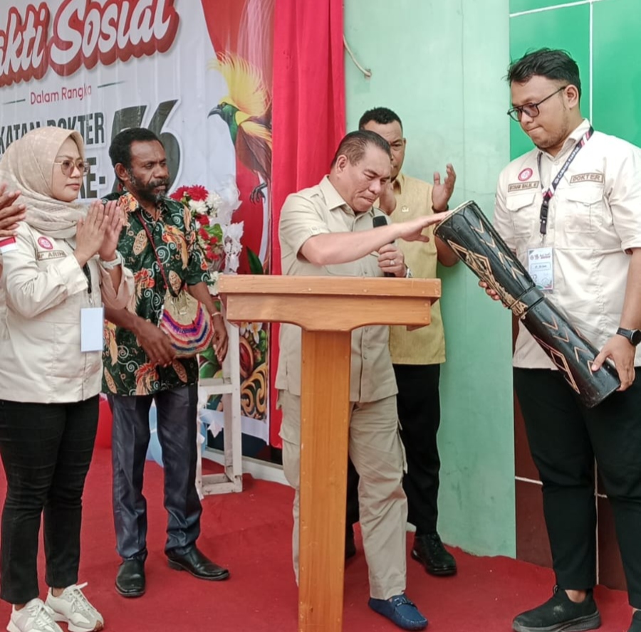 Bupati Fakfak