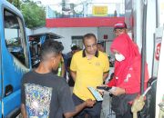 Kapolda Papua Barat Cek Antrean BBM di Manokwari